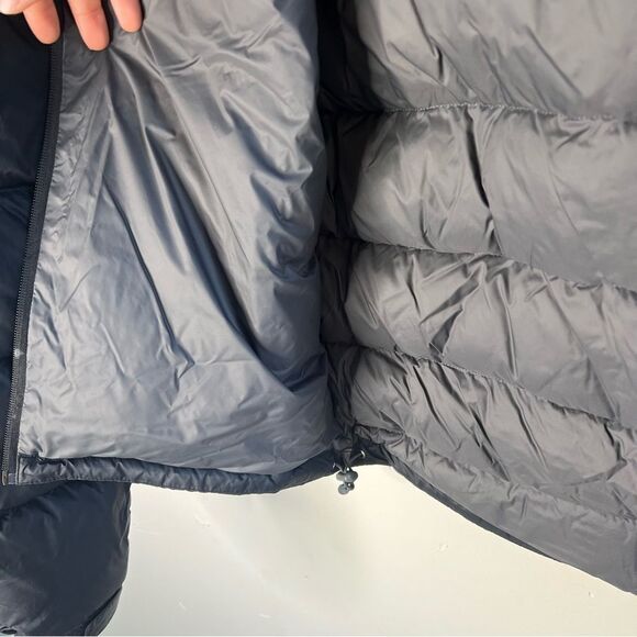 Macpac Men's Black Duck Down Puffer Jacket - Picture 12 of 15